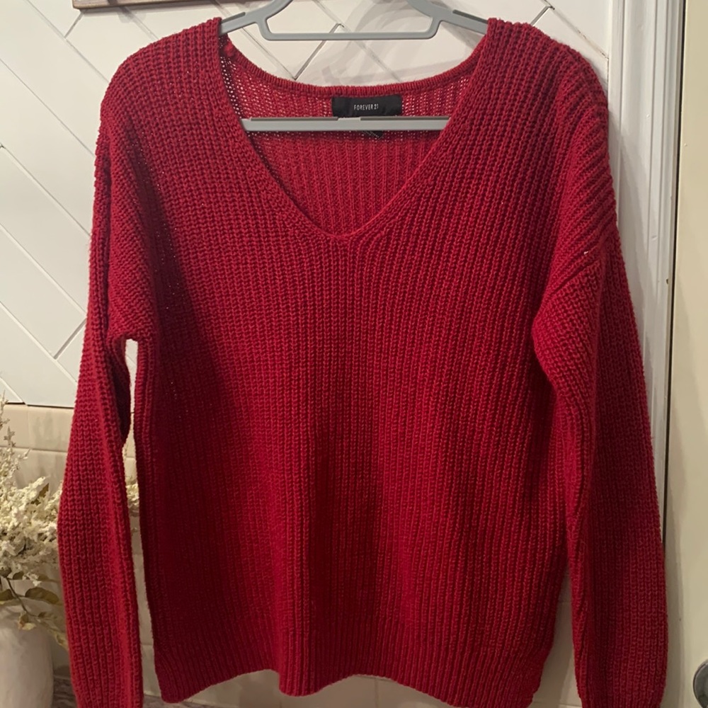 Forever 21 - Red sweater, size S